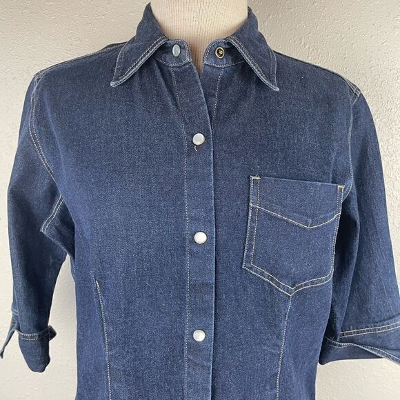 Liz Claiborne LizSport Denim Button Down Shirt Size S EUC - Picture 2 of 6